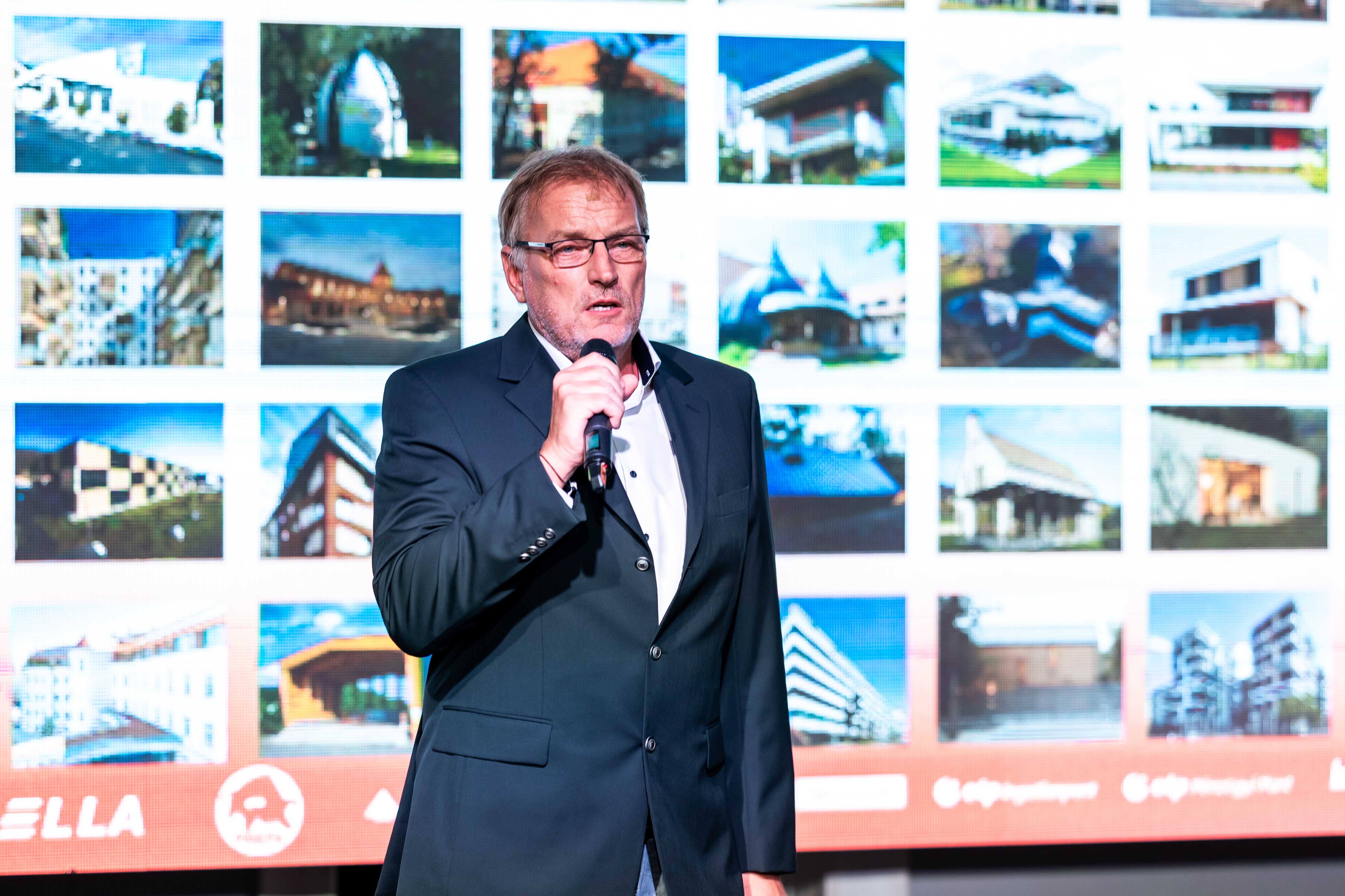 k Szoják Balázs az Év háza díj alapító kurátora